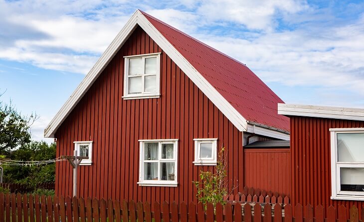  Coastal Farmhouse Protection: Why Spanco is the Best Anti-Corrosion Roofing Solution for Alibag & Panvel